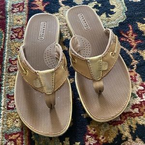 Sperry gold glitter sea fish flip flops